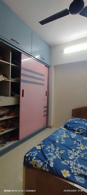 Furnished Amenities in 2 BHK Apartment at Nira Complex, Mira Road – for Sale