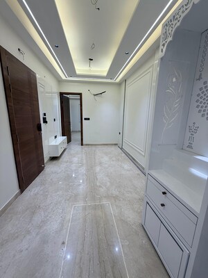 Living Room in 2 BHK Builder Floor at Paschim Vihar – for Sale