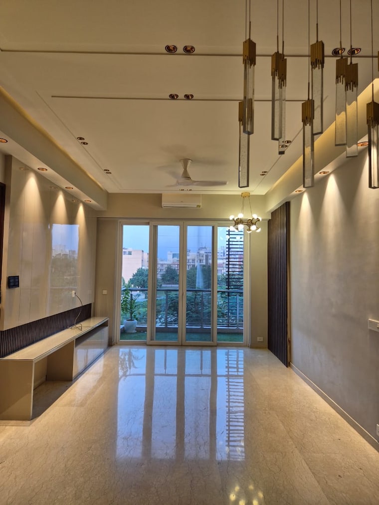 Kitchen, tulip-yellow 3 Bedroom 1704 Sq.Ft. Apartment In Sector 69 Gurgaon 9531743