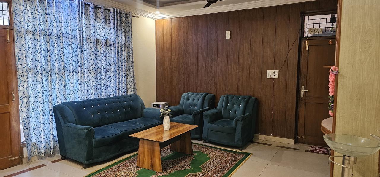 3 BHK + Pooja Room Apartment For Rent in Mona Greens