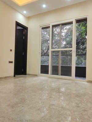 Room in 3 BHK Builder Floor at Kalkaji – for Sale