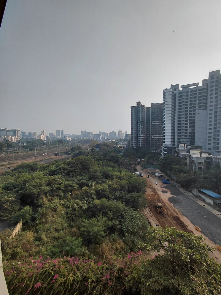 Exterior View, sunteck-city-avenue-4 2 Bedroom 644 Sq.Ft. Apartment In Goregaon West Mumbai 9531841