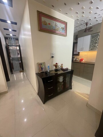Living Room in 3 BHK Apartment at Priyadarshni Apartments, Paschim Vihar – for Rent