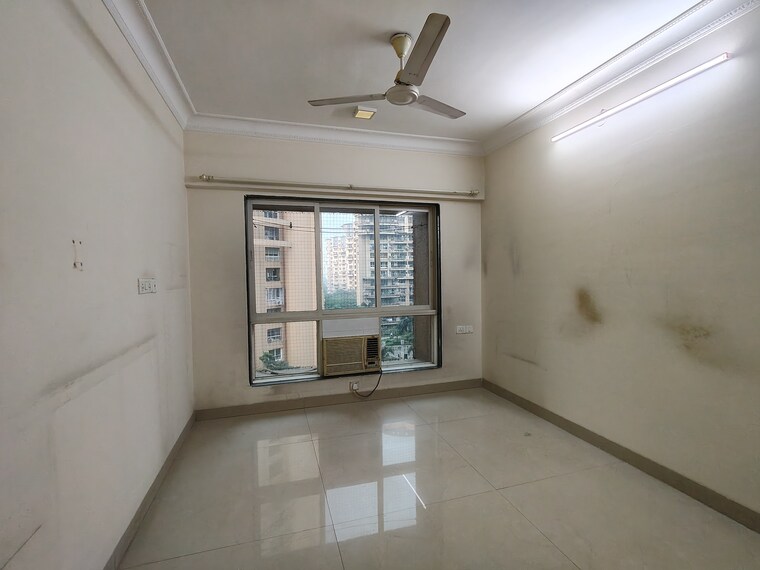 Room, yarrow-yucca-vinca 3 Bedroom 1000 Sq.Ft. Apartment In Chandivali Mumbai 9531854