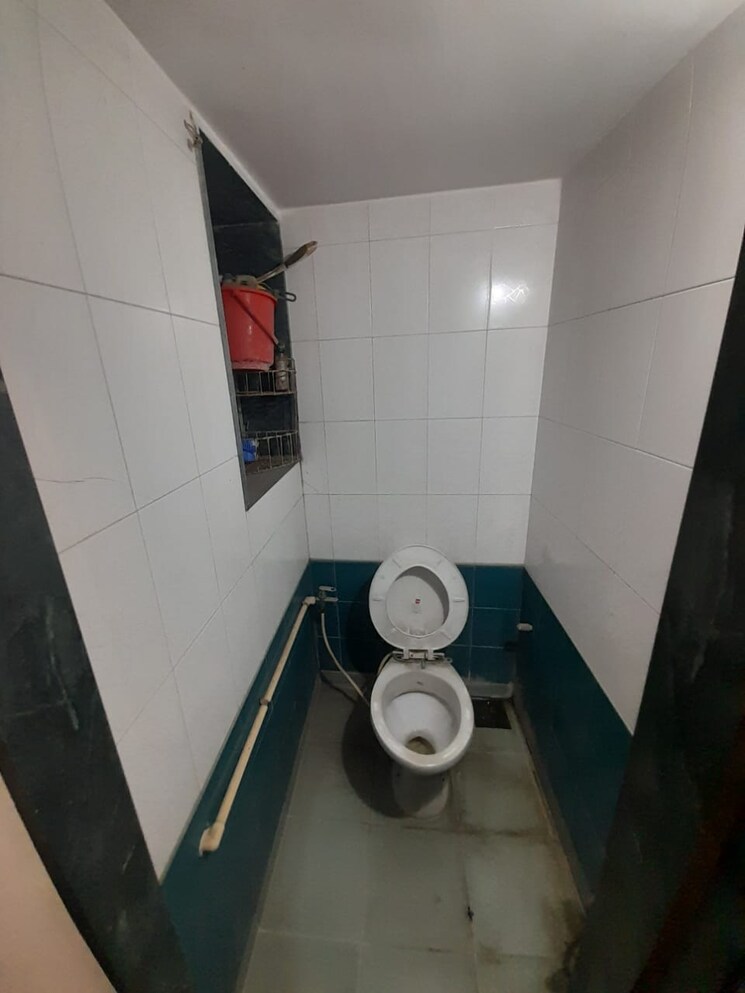 Bathroom, new-shreenath-park 1 Bedroom 650 Sq.Ft. Apartment In Majiwada Thane 9531938
