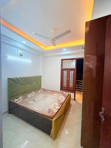 2 BHK Builder Floor For Rent in Chattarpur