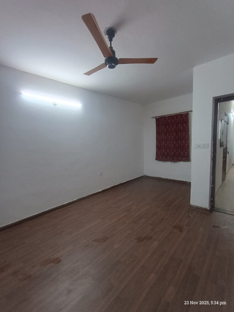 Room, bptp-park-elite-floors 4 Bedroom 1500 Sq.Ft. Builder Floor In Sector 85 Faridabad 9532048