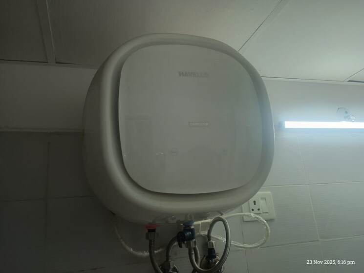 Bathroom, bptp-park-elite-floors 4 Bedroom 1500 Sq.Ft. Builder Floor In Sector 85 Faridabad 9532048