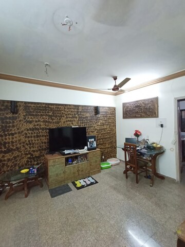 Master Bedroom in 2 BHK Apartment at Velentine Tower, Goregaon East – for Sale