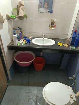 Master Bedroom in 2 BHK Apartment at Velentine Tower, Goregaon East – for Sale