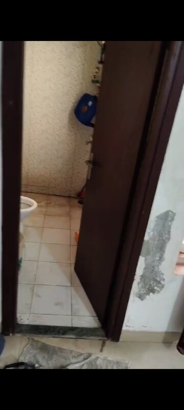 Bathroom in 3 BHK Builder Floor at BPTP Park Elite Floors, Sector 85 – for Sale