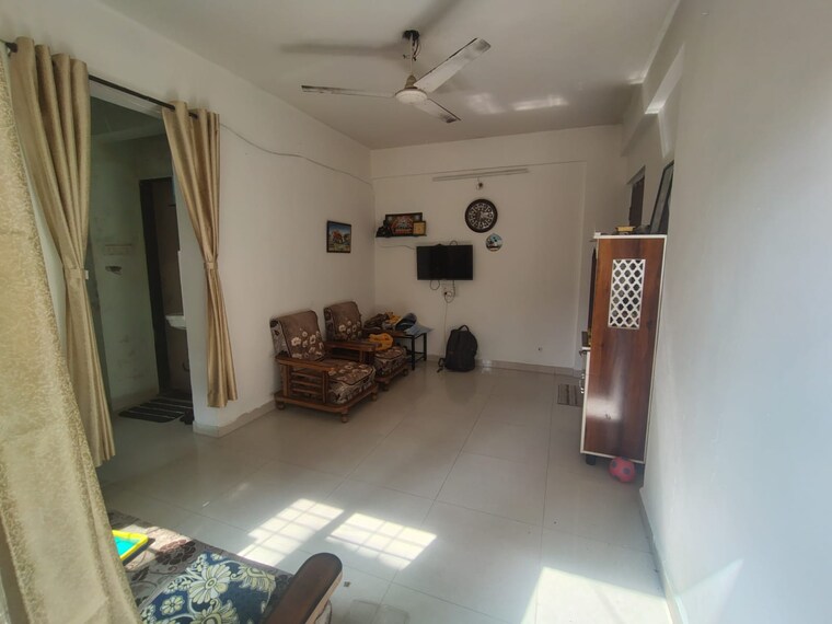 Living Room, pimple nilakh 1 Bedroom 1000 Sq.Ft. Apartment In Pimple Nilakh Pune 9532045
