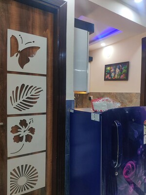 Furnished Amenities in 3 BHK Builder Floor at Panchsheel Enclave – for Rent