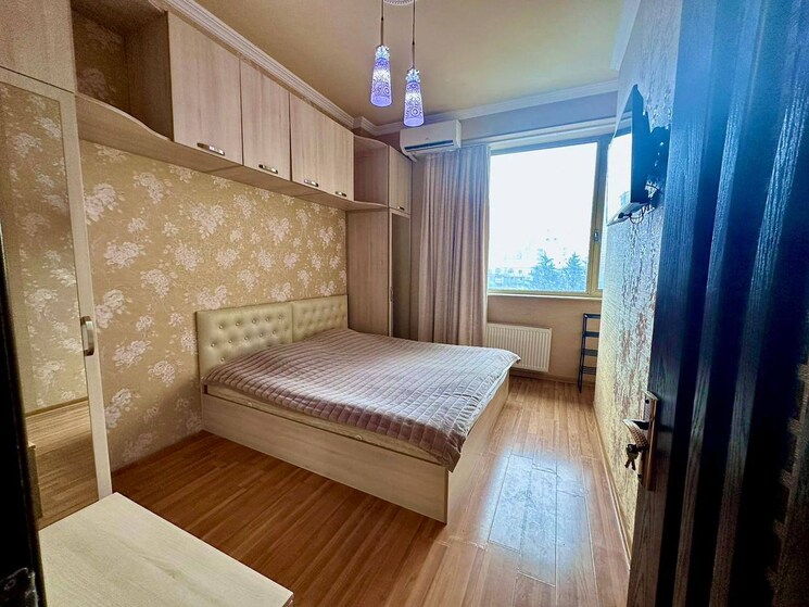 Bedroom, panchsheel enclave 3 Bedroom 265 Sq.Yd. Builder Floor In Panchsheel Enclave Delhi 9532163