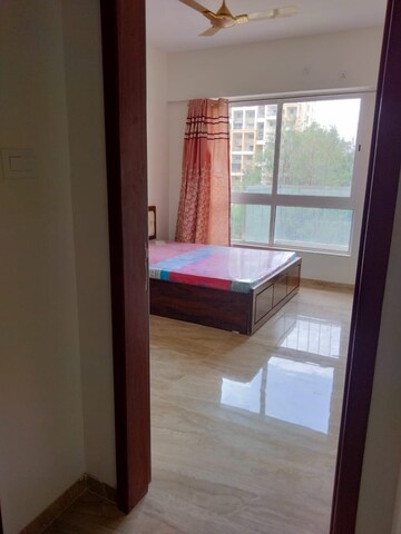 Room in 3 BHK Apartment at VTP Solitaire, Baner – for Rent