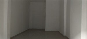  Shop For Rent in Naman Habitat, Andheri West