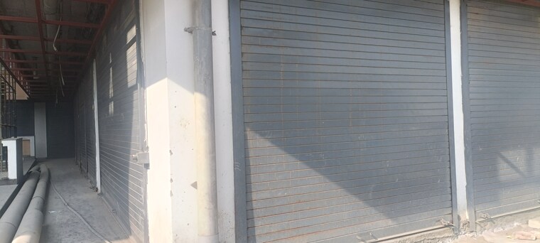 Bathroom, satyam-galleria Commercial Shop 452 Sq.Ft. In Phi Iii Greater Noida Greater Noida 9532234