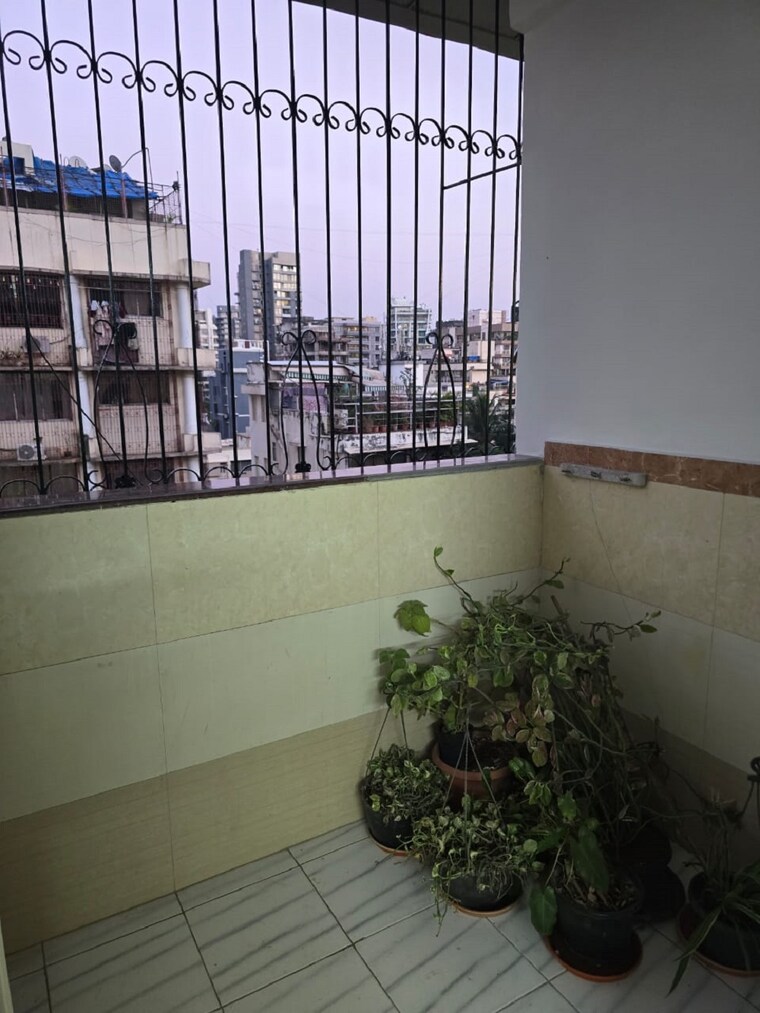 Balcony, bandra west 2 Bedroom 700 Sq.Ft. Apartment In Bandra West Mumbai 9532219