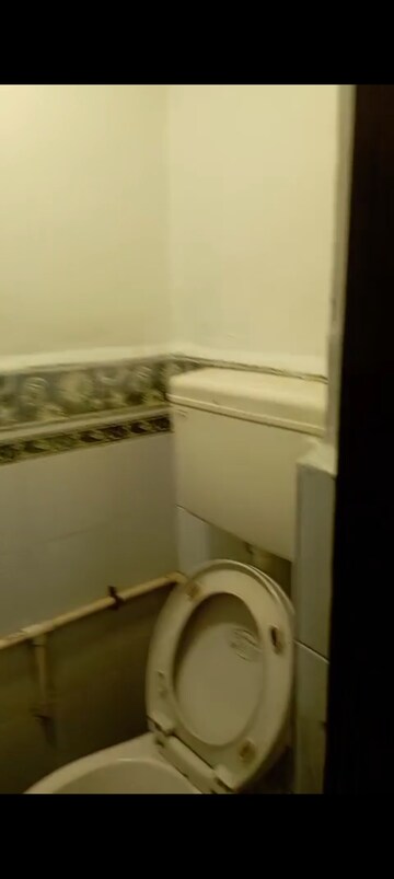 Attached Bathroom in 1.5 BHK Apartment at Cbd Belapur Sector 8b – for Rent