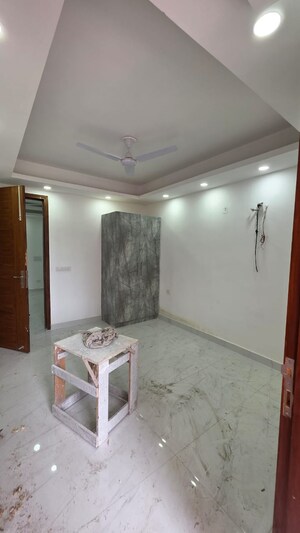 Bedroom in 2 BHK Builder Floor at Saket – for Rent