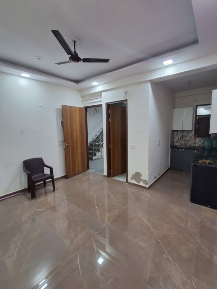 Living Room, green-valley 2 Bedroom 1050 Sq.Ft. Apartment In Chipiyana Buzurg Ghaziabad 9532283
