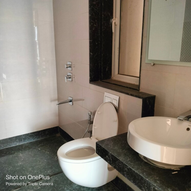 Bathroom, kalpataru-radiance 2 Bedroom 900 Sq.Ft. Apartment In Goregaon West Mumbai 9532312