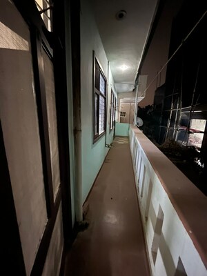 Balcony in 3 BHK Builder Floor at RWA Apartments Sector 45, Sector 45 – for Rent