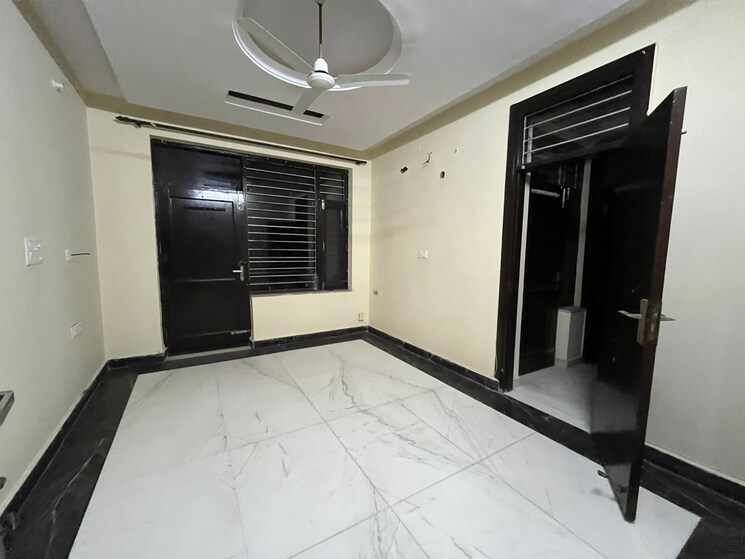 Kitchen, rwa-apartments-sector-45 3 Bedroom 270 Sq.Ft. Builder Floor In Sector 45 Noida 9532345