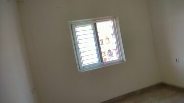 Room in 2 BHK Builder Floor at Saligramam – for Sale