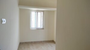 Room in 2 BHK Builder Floor at Saligramam – for Sale