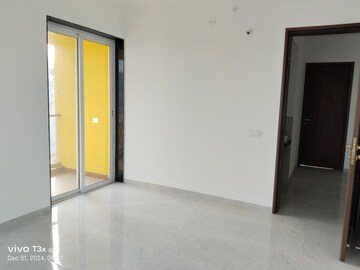 Room in 3 BHK Apartment at Rathi Yashodhan Elite, Aundh – for Rent