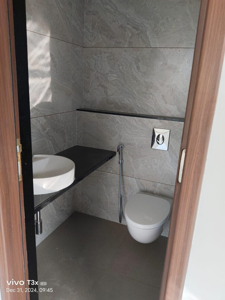 Bathroom, rathi-yashodhan-elite 3 Bedroom 2200 Sq.Ft. Apartment In Aundh Pune 9532340