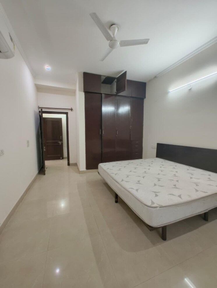 Bedroom, ss-mayfield-gardens 3 Bedroom 432 Sq.Yd. Builder Floor In Sector 51 Gurgaon 9532537