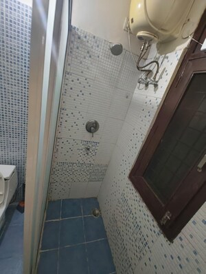 Bathroom in 3 BHK Builder Floor at SS Mayfield Gardens, Sector 51 – for Rent