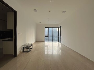 Room in 3 BHK Apartment at Lodha The Park, Worli – for Rent