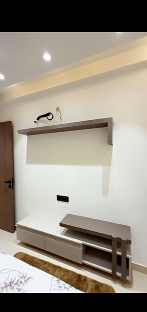 Furnished Amenities in 4 BHK Builder Floor at Dwarka Mor – for Sale