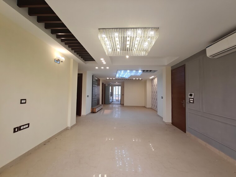 Room, aradhya-homes 4 Bedroom 2200 Sq.Ft. Apartment In Sector 67a Gurgaon 9532423