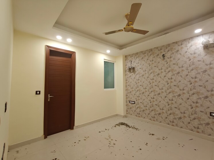 Room, aradhya-homes 4 Bedroom 2200 Sq.Ft. Apartment In Sector 67a Gurgaon 9532423