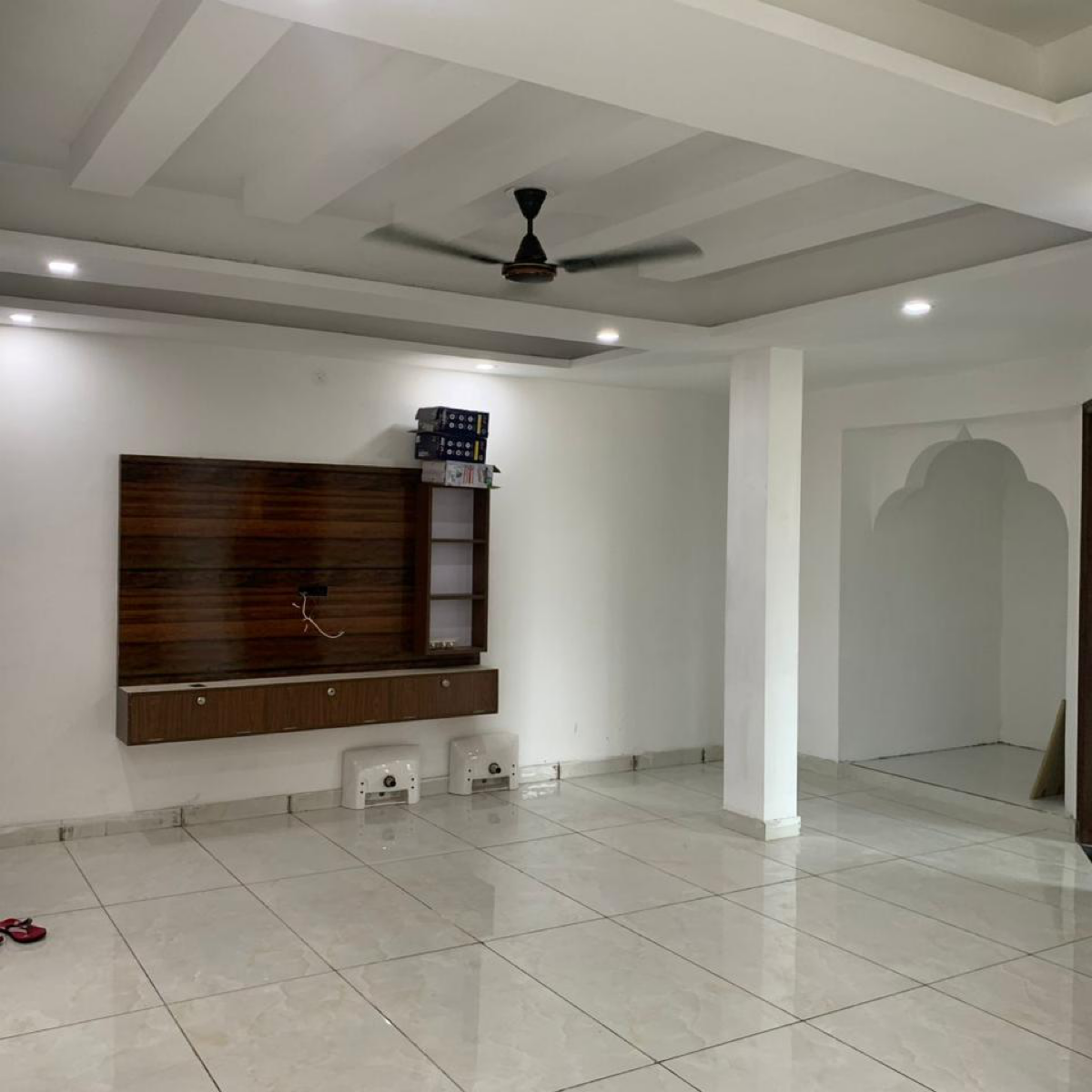 1 BHK Builder Floor For Rent in Sector 9