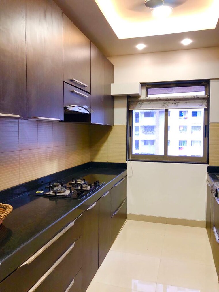 Kitchen, lodha-splendora 3 Bedroom 953 Sq.Ft. Apartment In Ghodbunder Road Thane 9532529