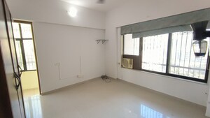 Room in 2 BHK Apartment at Atlanta Heights, Prabhadevi – for Rent