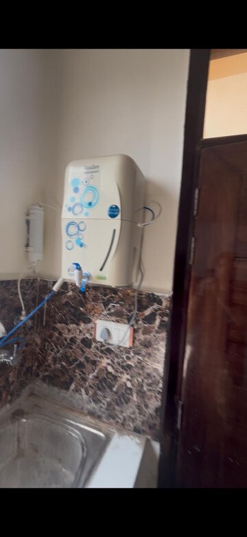 Furnished Amenities in 3 BHK Apartment at Pir Machalla – for Rent