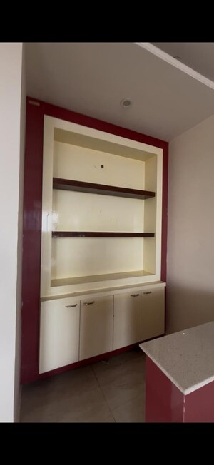 Furnished Amenities in 3 BHK Apartment at Pir Machalla – for Rent