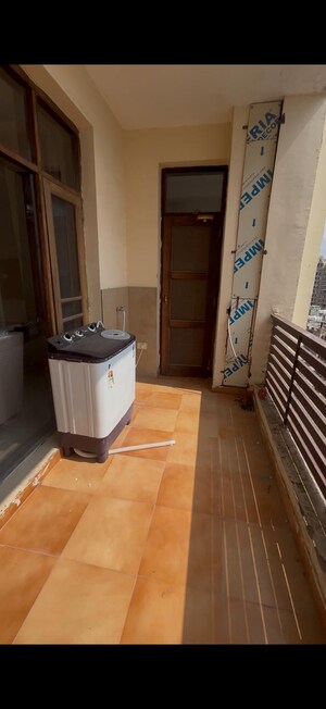 Balcony in 3 BHK Apartment at Pir Machalla – for Rent