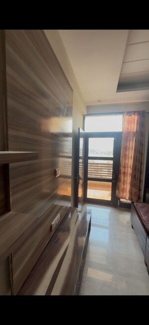 Bedroom in 3 BHK Apartment at Pir Machalla – for Rent