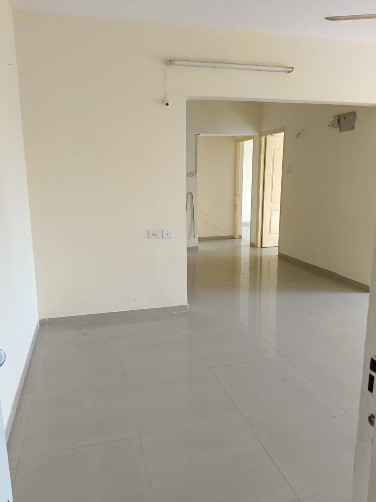 Room, siddhivinayak-shubhashree-residential 1 Bedroom 680 Sq.Ft. Apartment In Akurdi Pune 9532649
