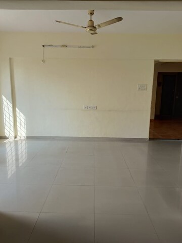 Room in 1 BHK Apartment at Siddhivinayak Shubhashree Residential, Akurdi – for Rent