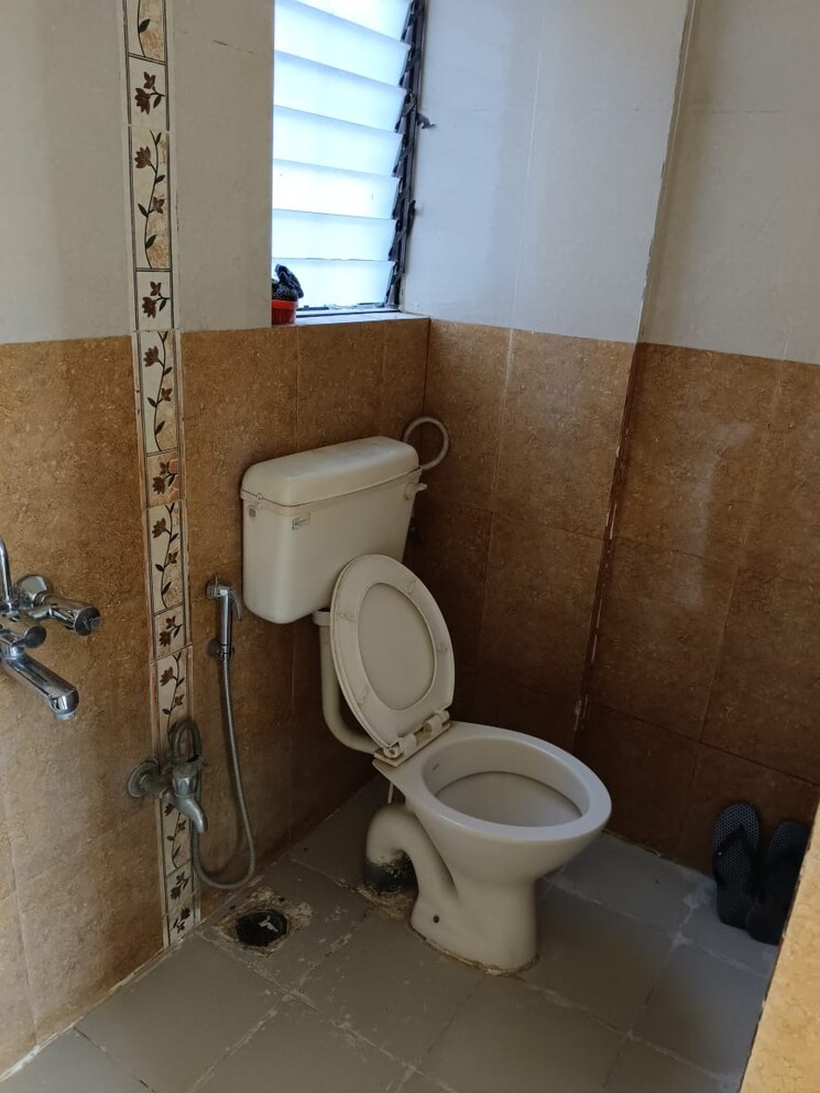 Bathroom, siddhivinayak-shubhashree-residential 1 Bedroom 680 Sq.Ft. Apartment In Akurdi Pune 9532649