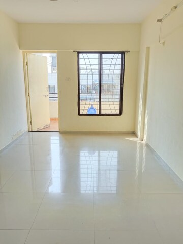 Room in 1 BHK Apartment at Siddhivinayak Shubhashree Residential, Akurdi – for Rent