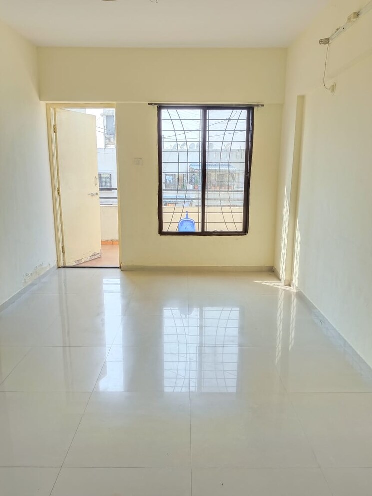 Room, siddhivinayak-shubhashree-residential 1 Bedroom 680 Sq.Ft. Apartment In Akurdi Pune 9532649